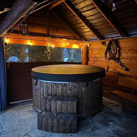 Rancho-bierna Lodge *